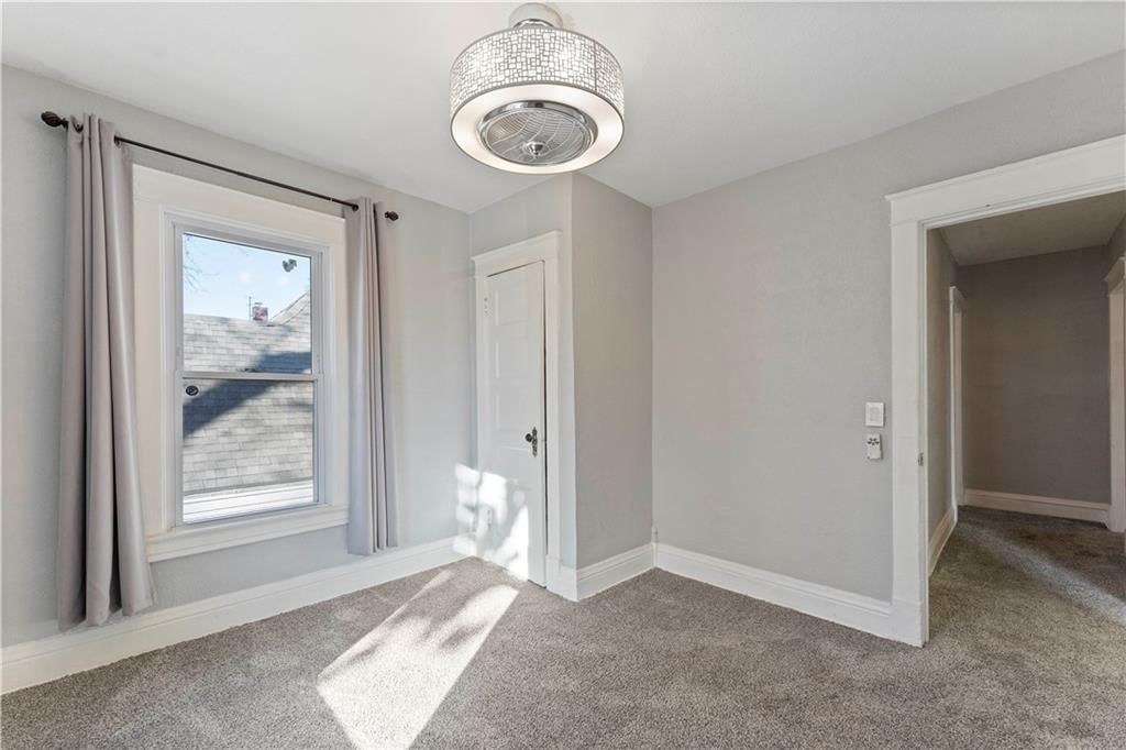3224 E 11th Street — photo 27