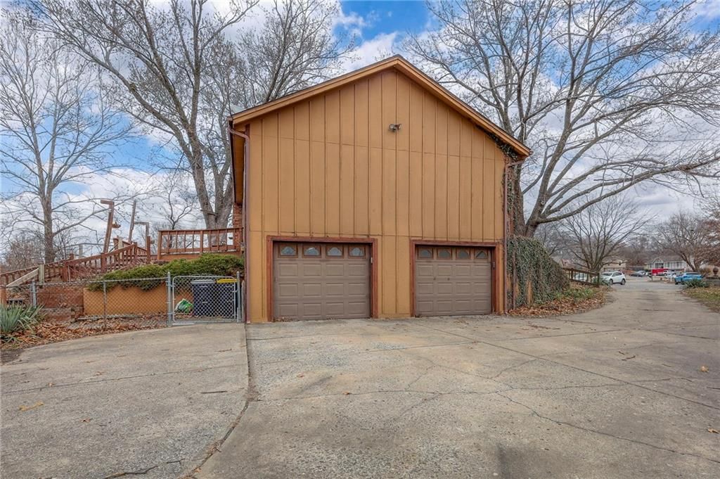 8387 N Britt Court — photo 33