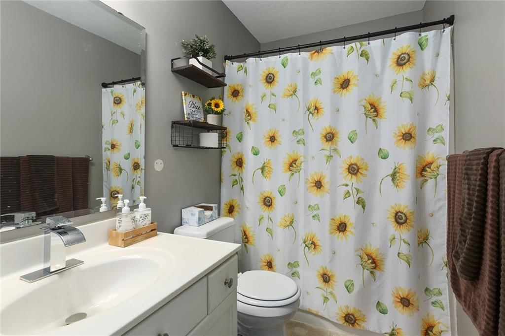502 Northstar Court — photo 9