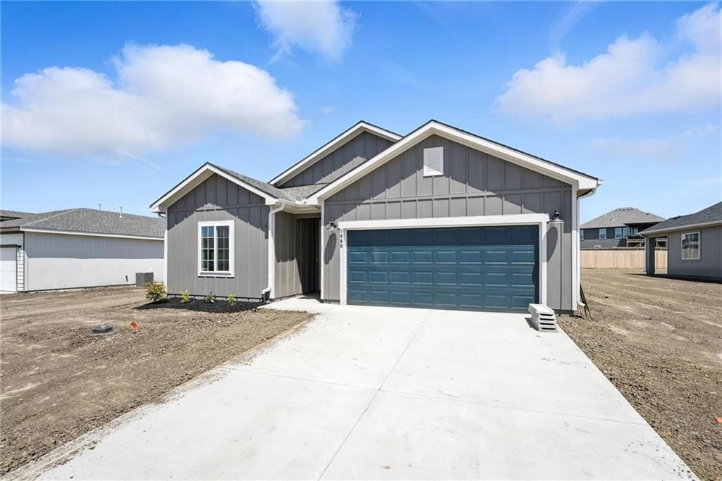 Photo 24 of 27 - 1660 Grayhawk Drive