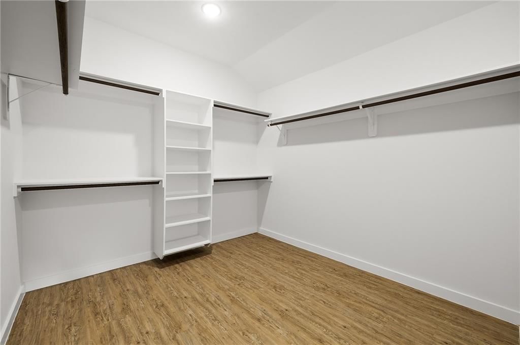 1648 Grayhawk Drive — photo 12