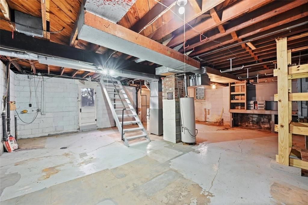 901 Metropolitan Avenue — photo 25