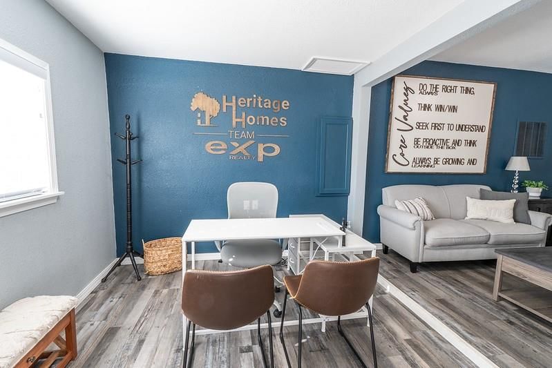 1013 W 11th Street — photo 19
