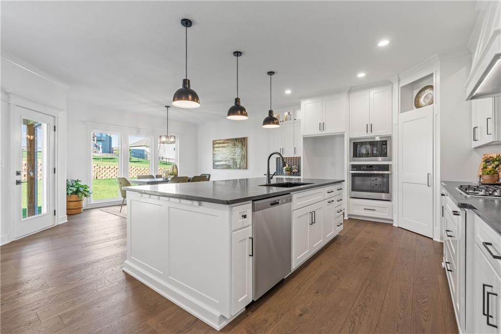 4548 NE Sherwood Drive — photo 10