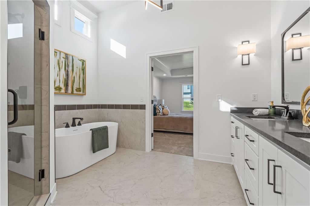 4548 NE Sherwood Drive — photo 32