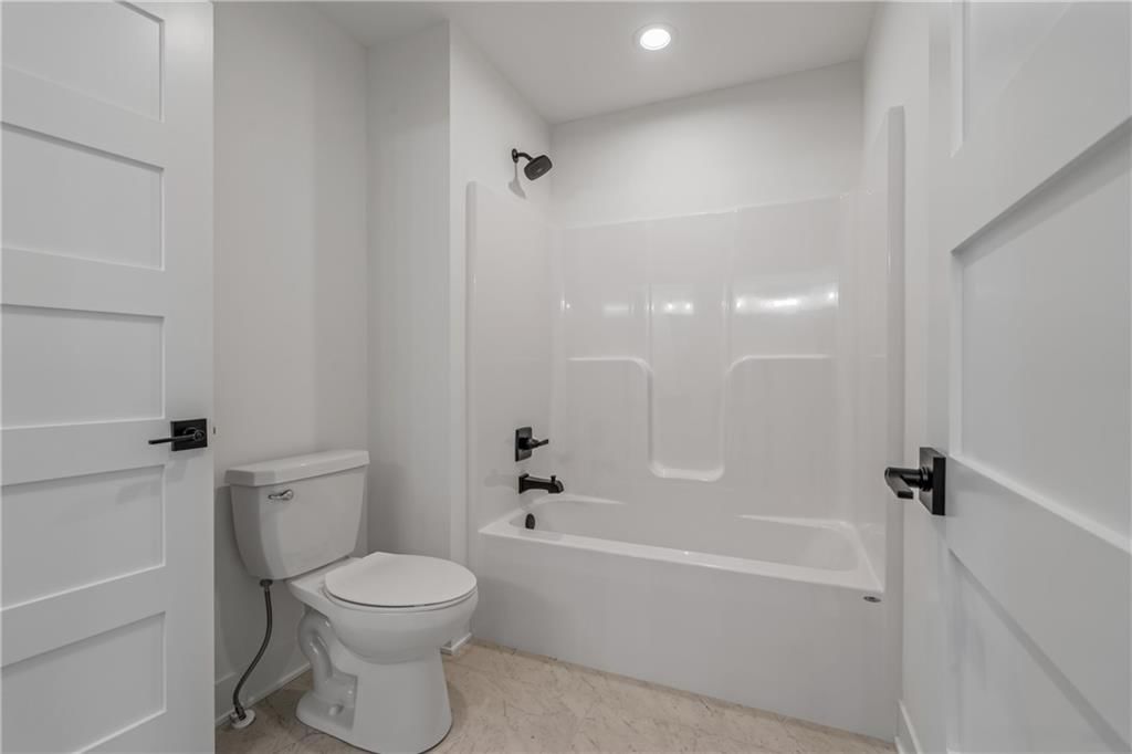 4548 NE Sherwood Drive — photo 46