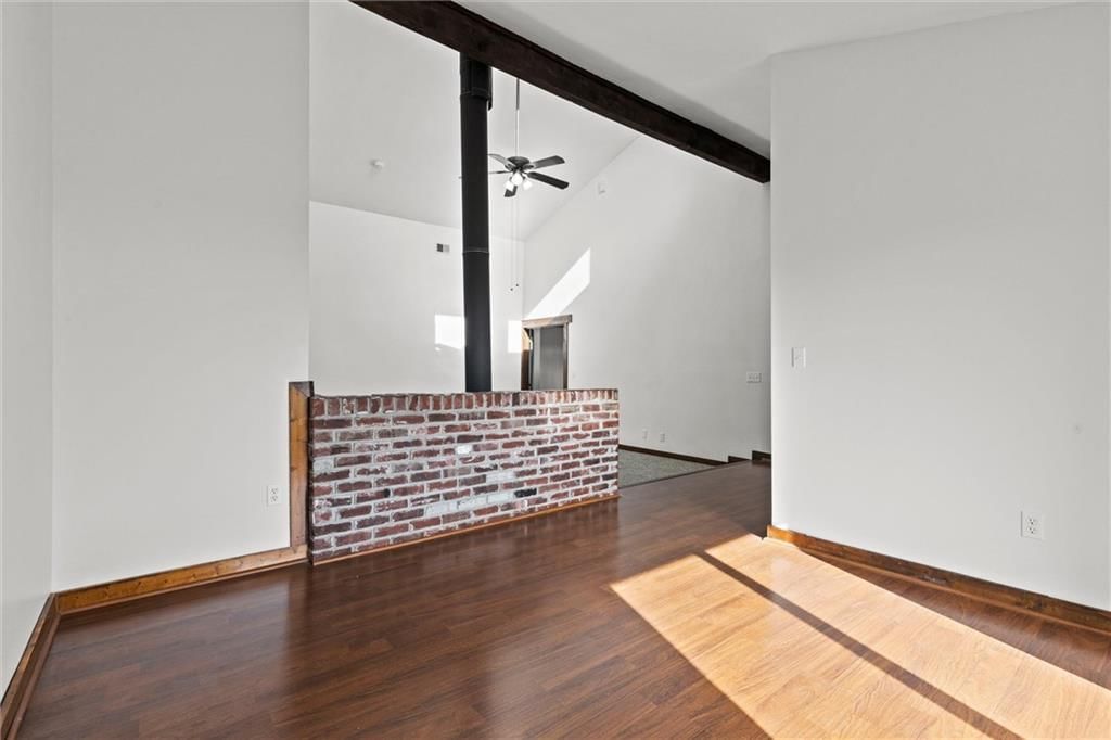 1306 E Hubach Hill Road — photo 16