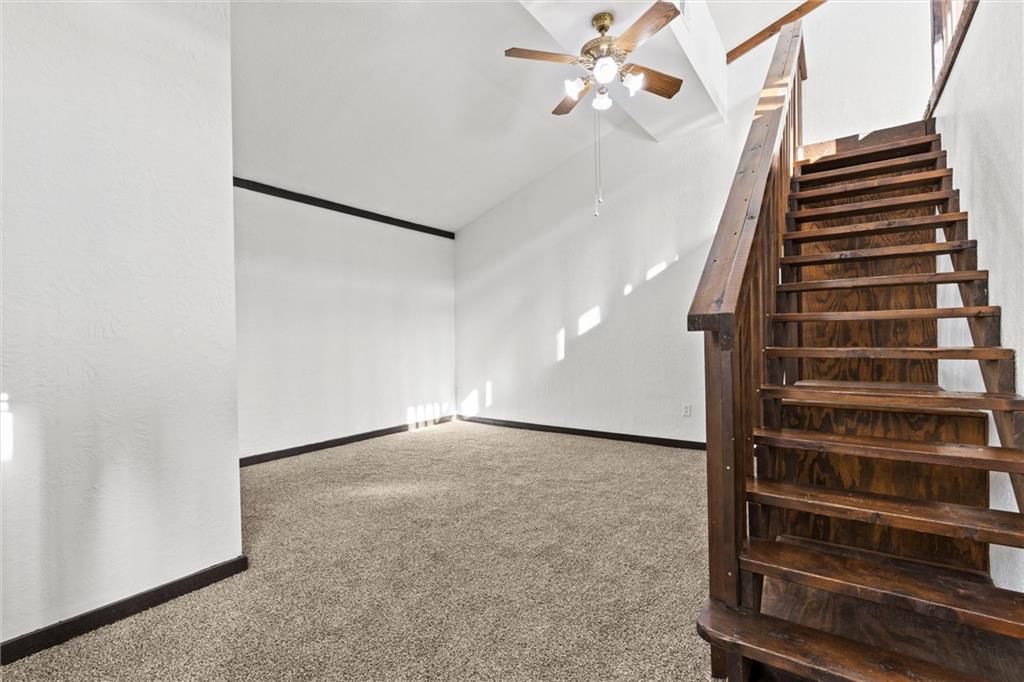 1306 E Hubach Hill Road — photo 18