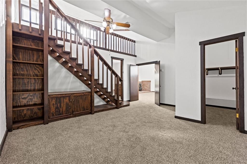 1306 E Hubach Hill Road — photo 19