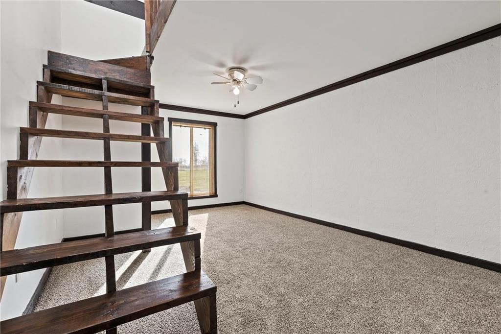 1306 E Hubach Hill Road — photo 25