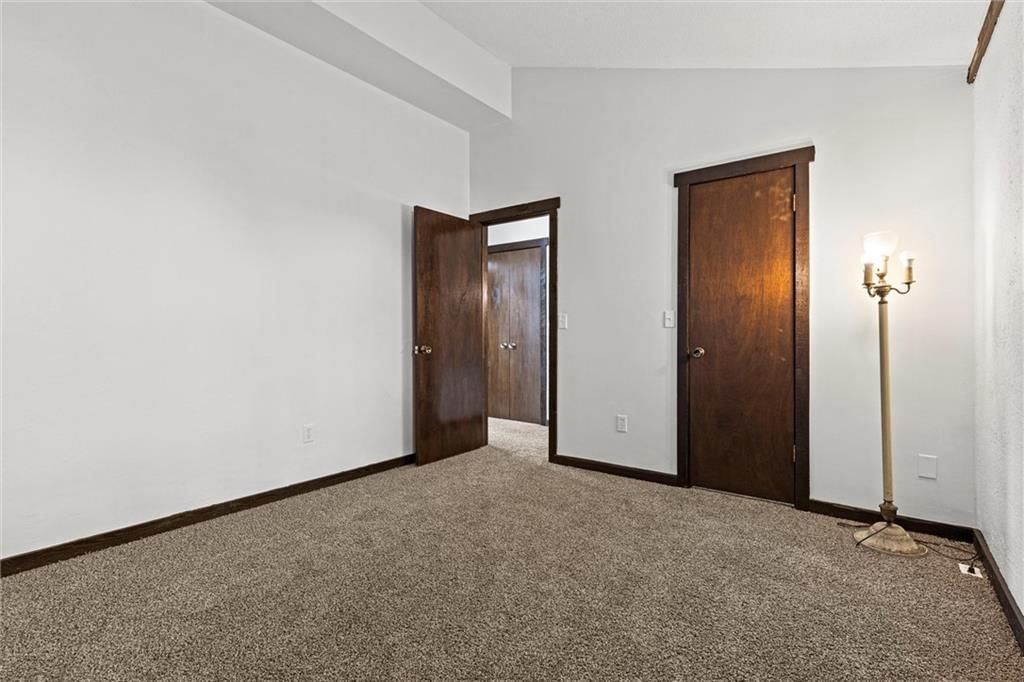 1306 E Hubach Hill Road — photo 27