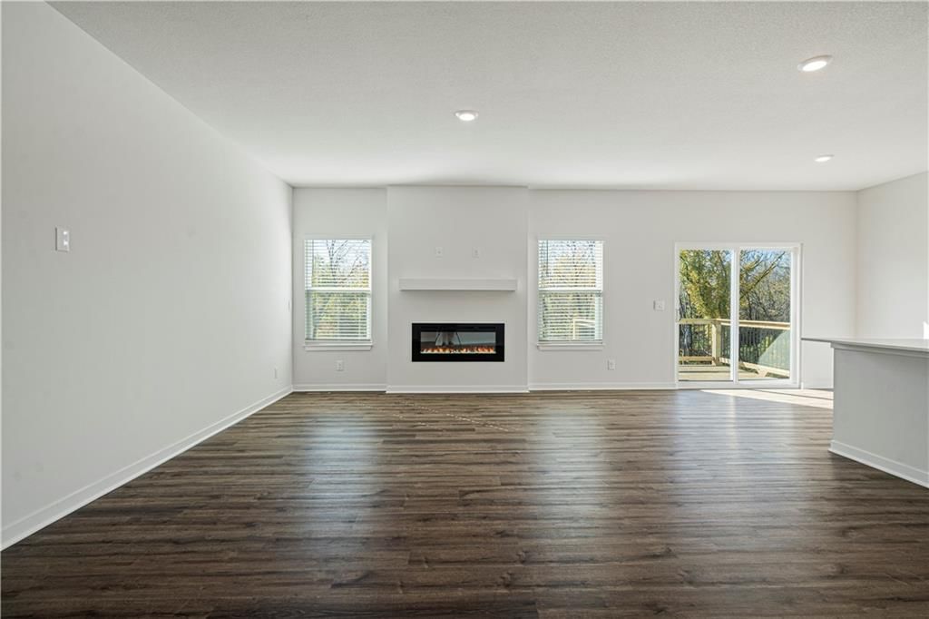 612 Marie Court — photo 11