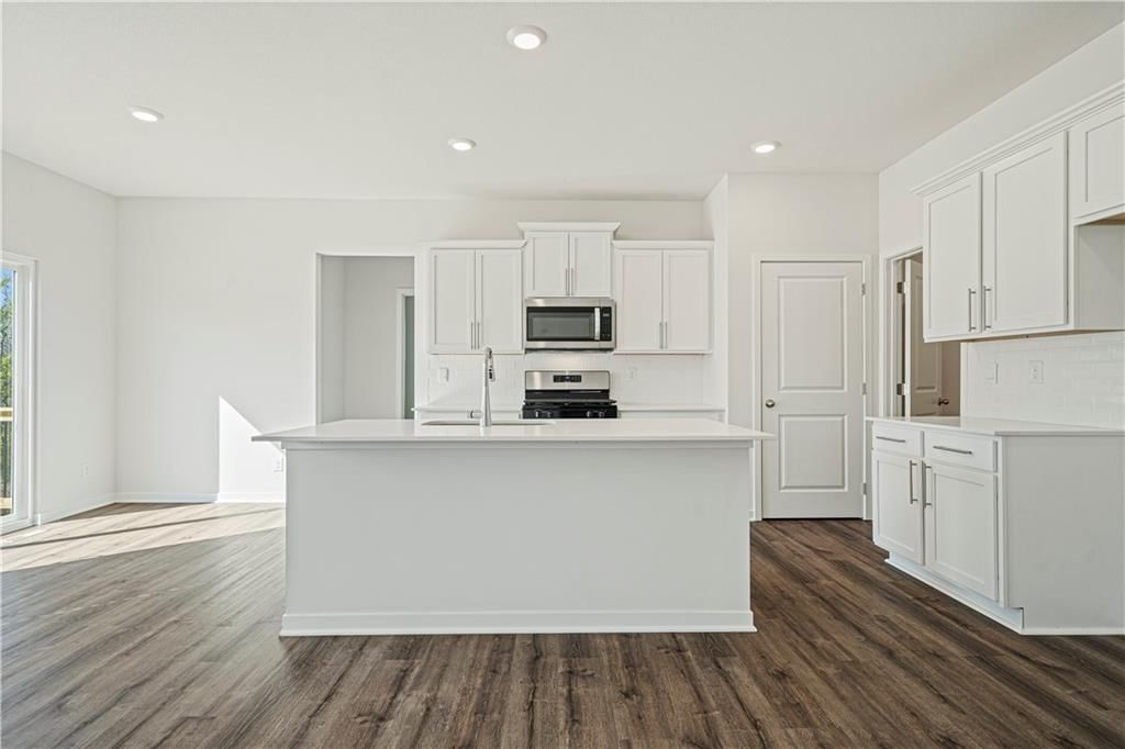 612 Marie Court — photo 13