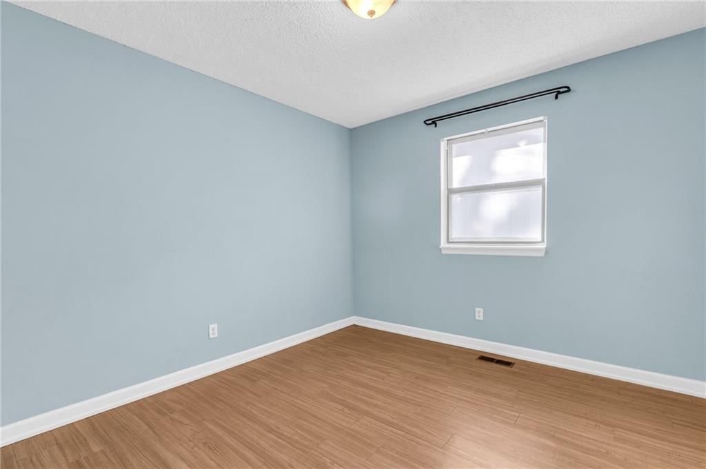 104 W McDonald Street — photo 13