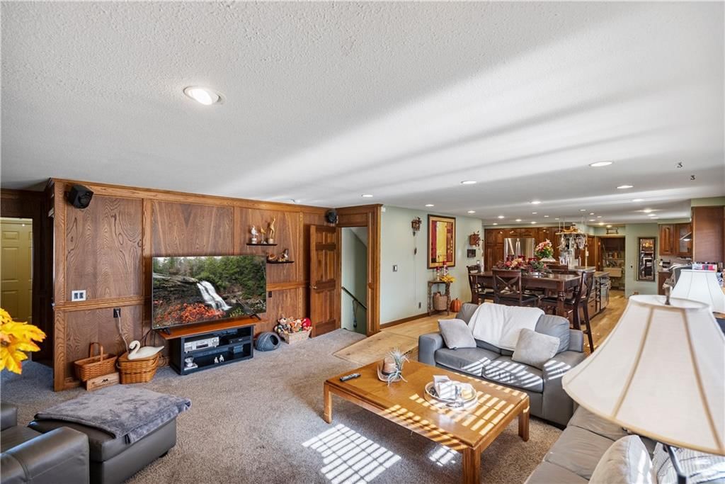 401 Taylor Road — photo 33