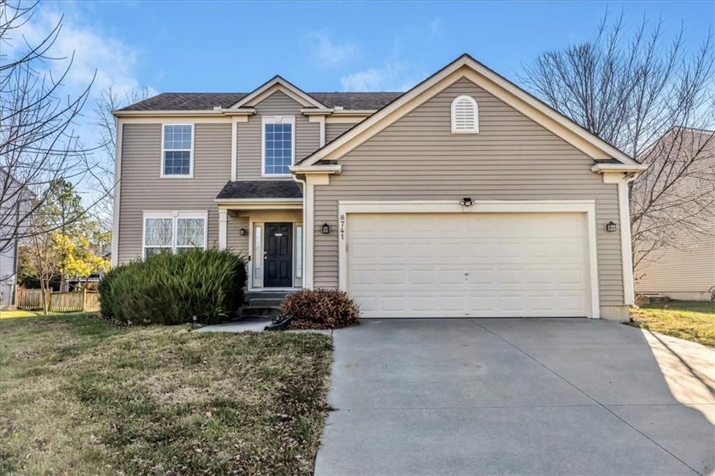 8741 Sunray Drive — photo 17