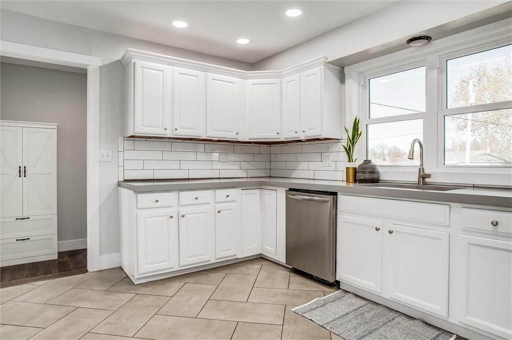 710 W South Street — photo 11