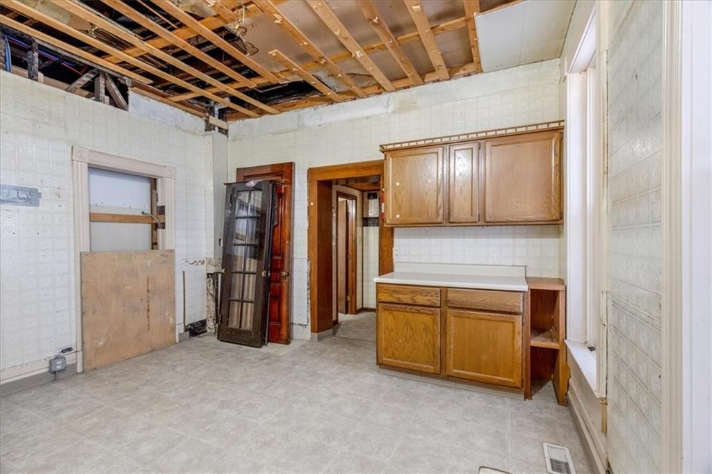 324 Wabash Avenue — photo 15