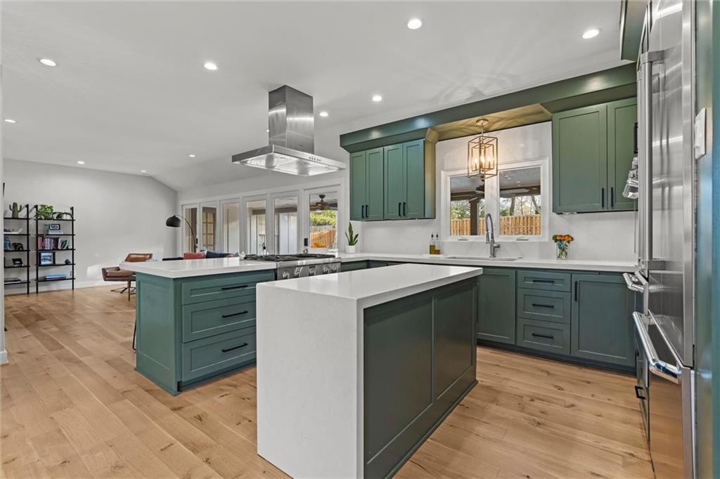 2101 W 70th Street — photo 16