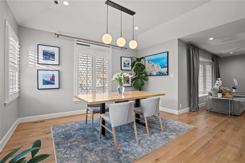 2101 W 70th Street — photo 17