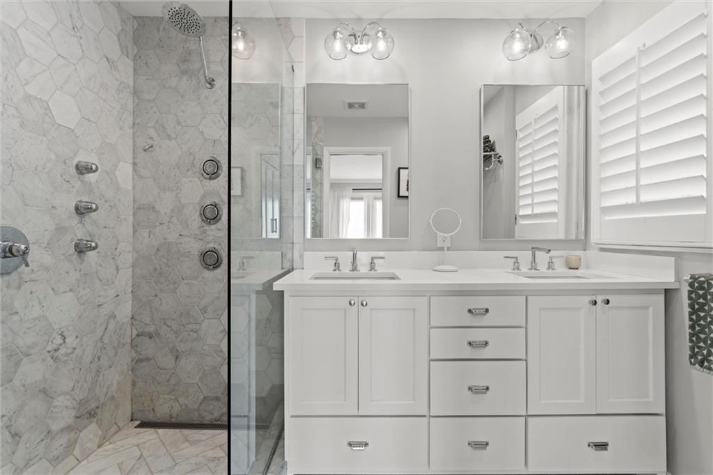 2101 W 70th Street — photo 24