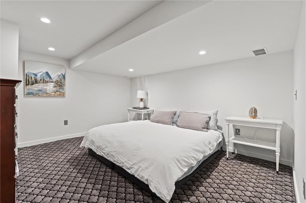 2101 W 70th Street — photo 26