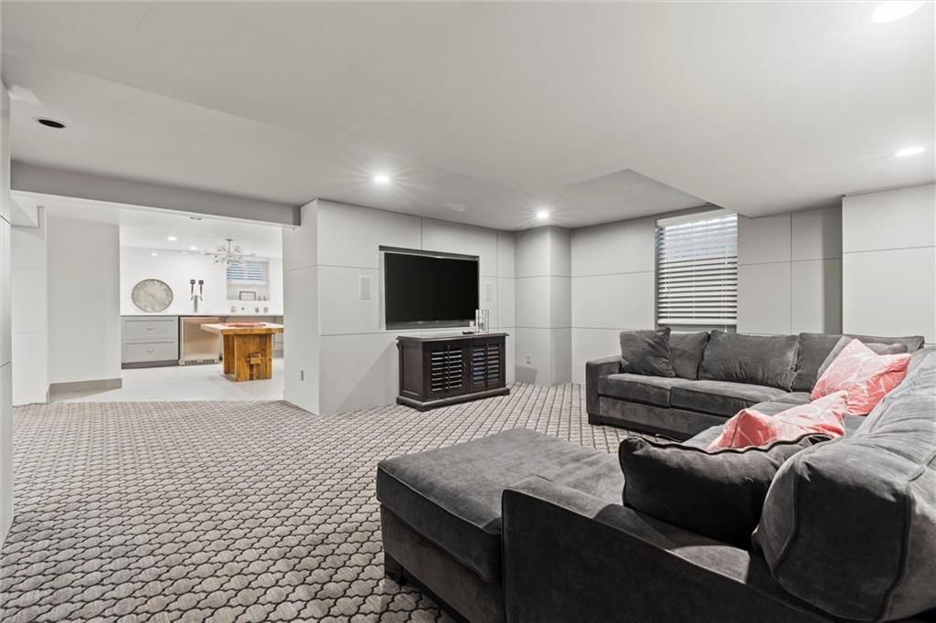 2101 W 70th Street — photo 31