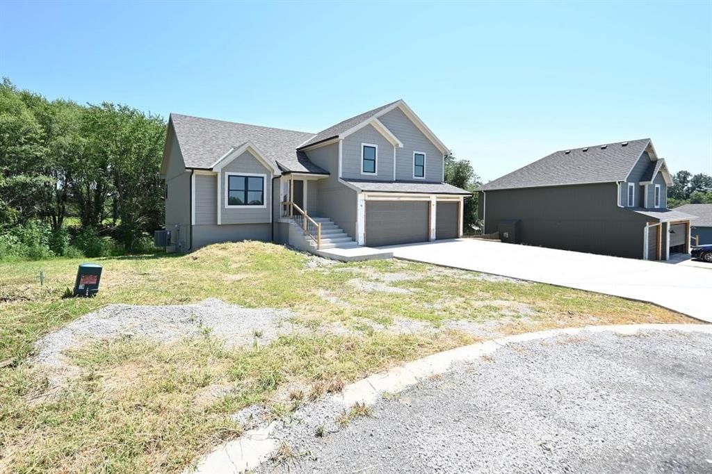 105 Wagers Circle — photo 3