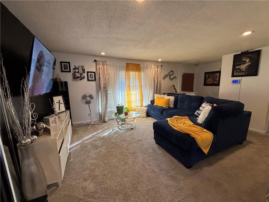 9502 Belmont Avenue — photo 3