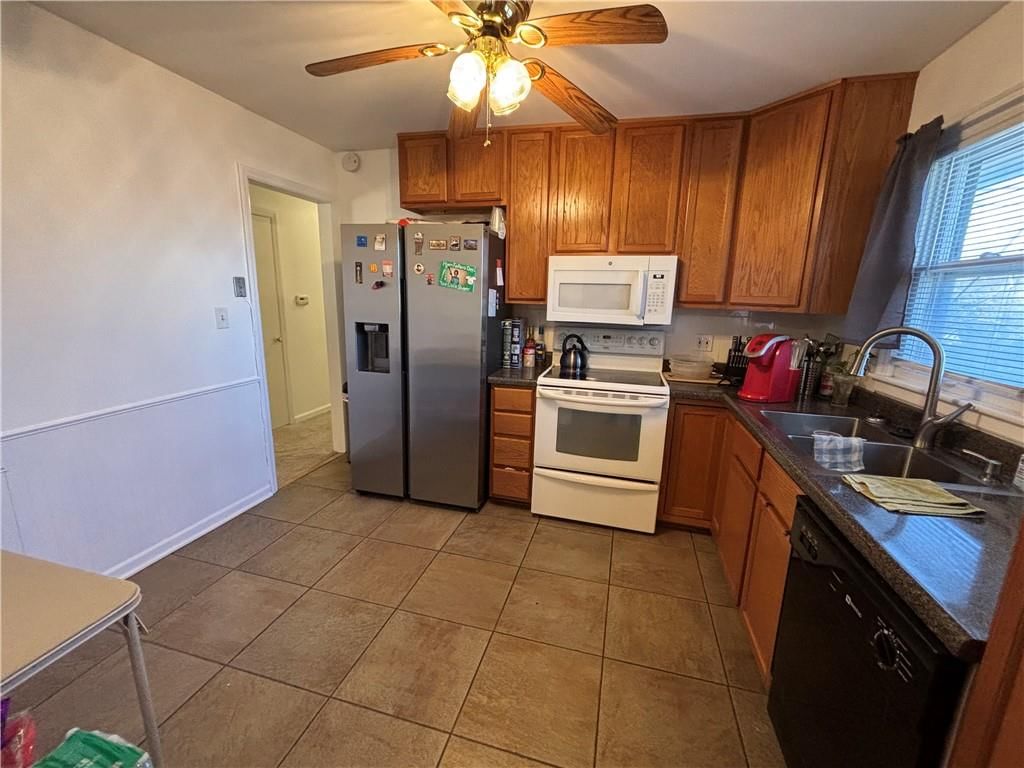 9502 Belmont Avenue — photo 8