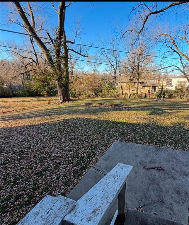 9502 Belmont Avenue — photo 17