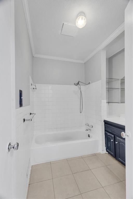 1740 BRISTOL Avenue — photo 8