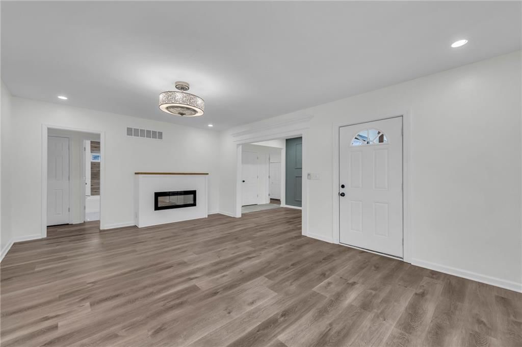 Photo 7 of 34 - 2514 N 38th Street