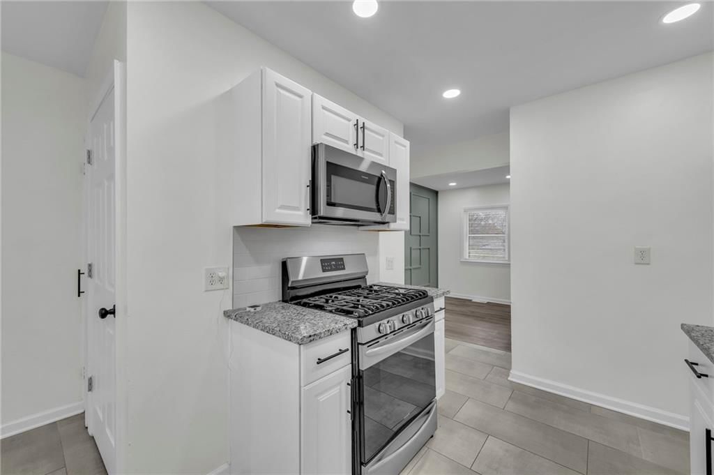 Photo 13 of 34 - 2514 N 38th Street
