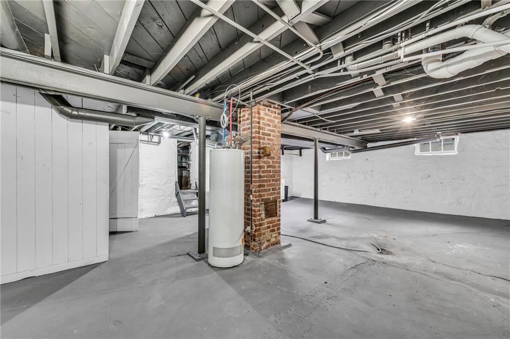 Photo 22 of 34 - 2514 N 38th Street