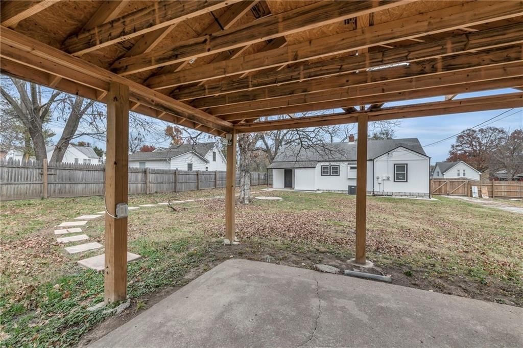 Photo 25 of 34 - 2514 N 38th Street