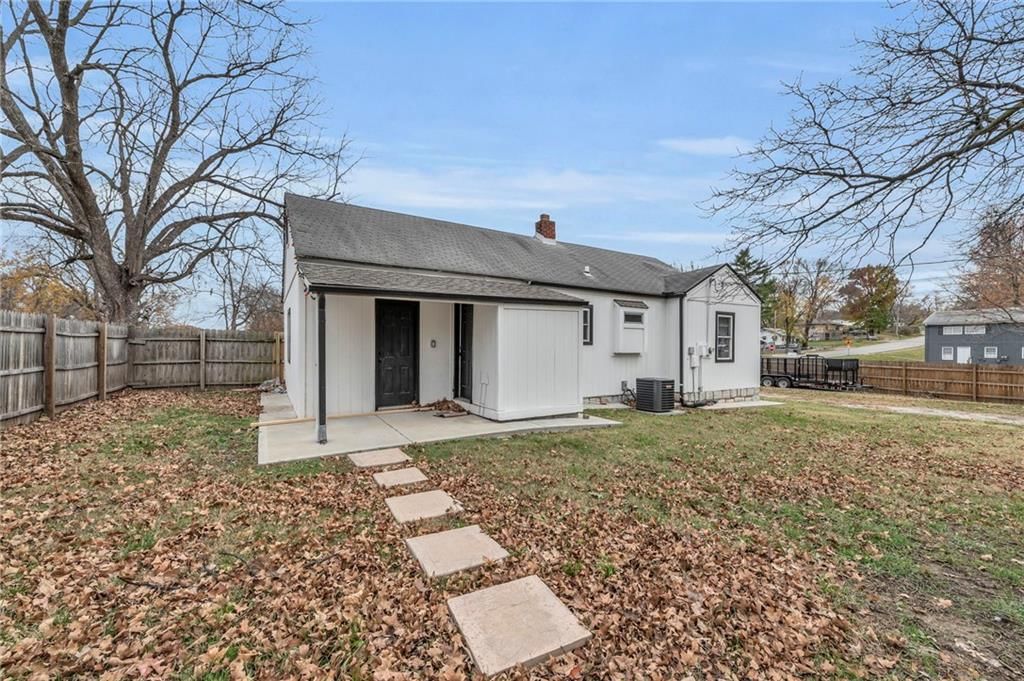 Photo 30 of 34 - 2514 N 38th Street