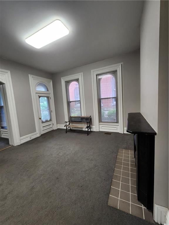 1070 Washington Street — photo 7