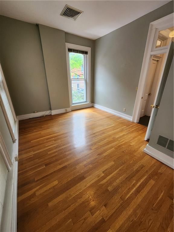 1070 Washington Street — photo 14