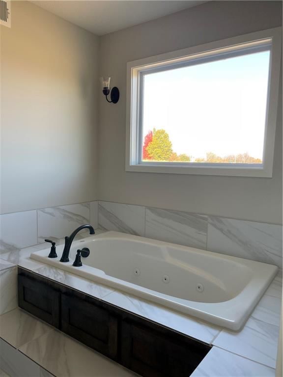 9320 N Poplar Avenue — photo 13