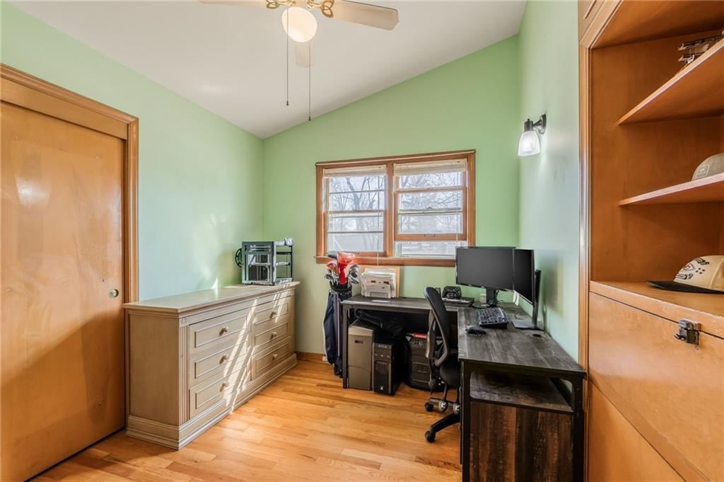 6308 N Woodland Avenue — photo 16