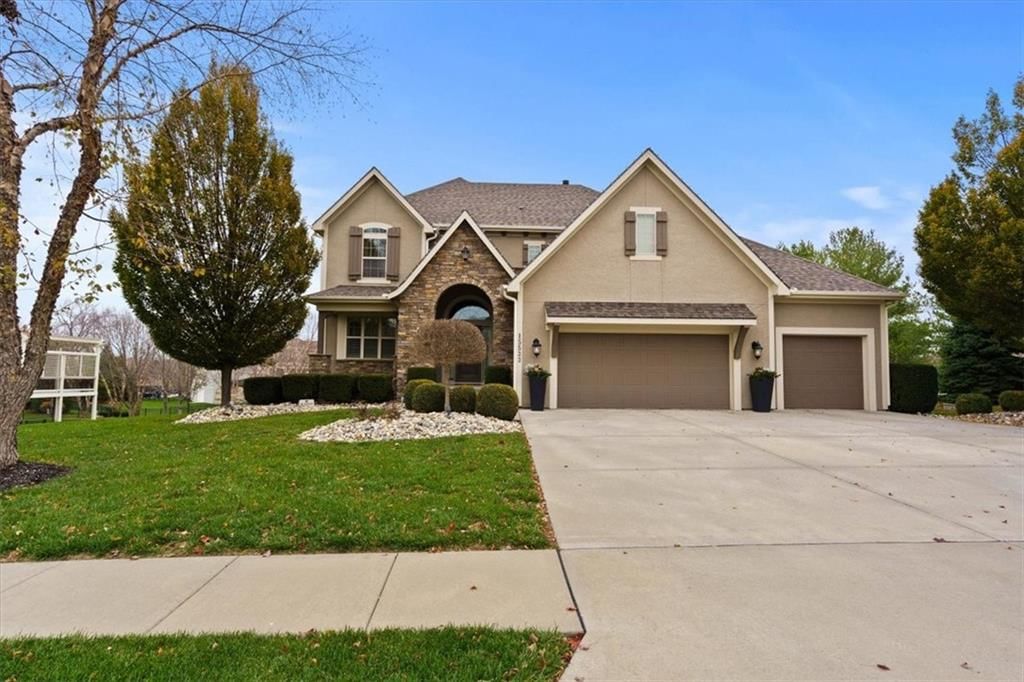 15533 England Street — photo 2