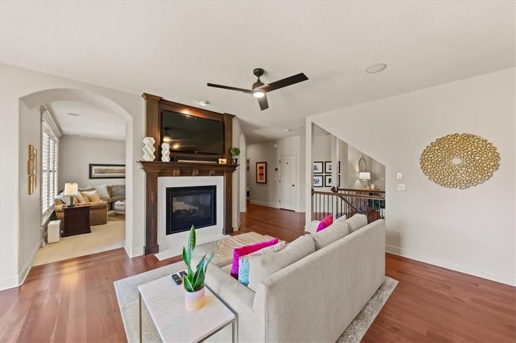 15533 England Street — photo 8