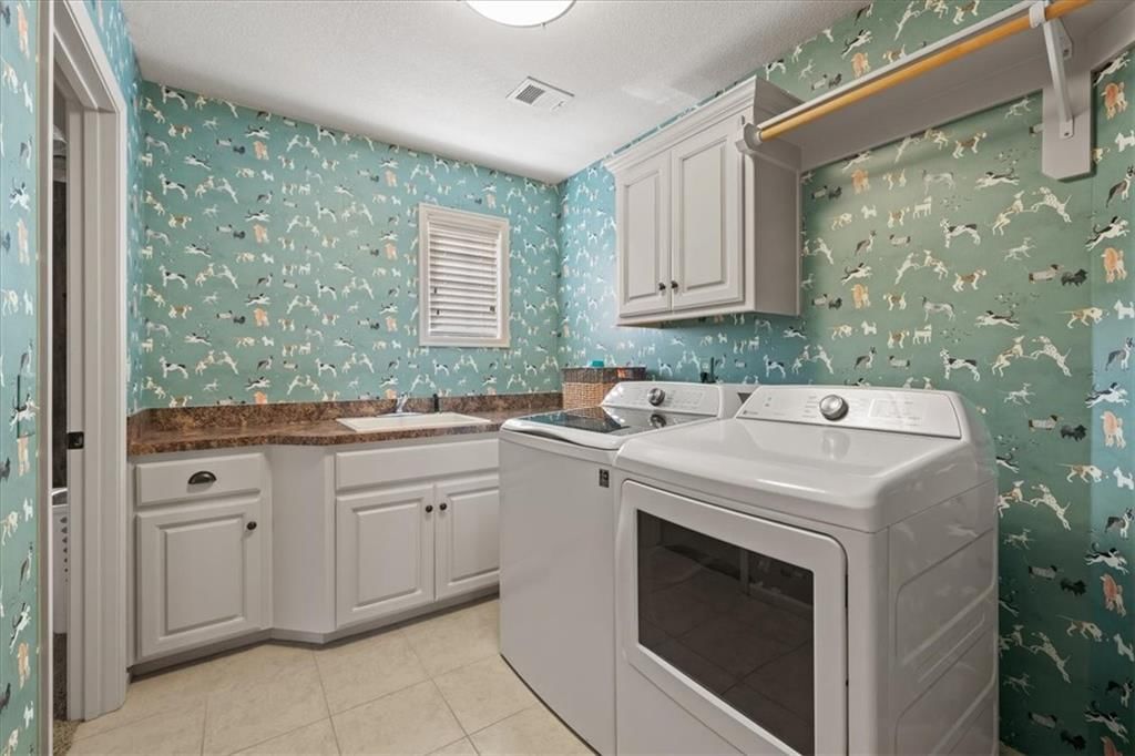 15533 England Street — photo 28