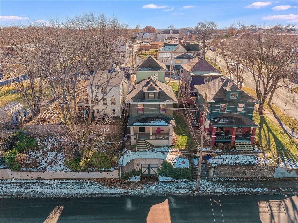 2607 Lexington Avenue — photo 5