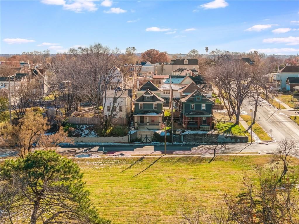 2607 Lexington Avenue — photo 14