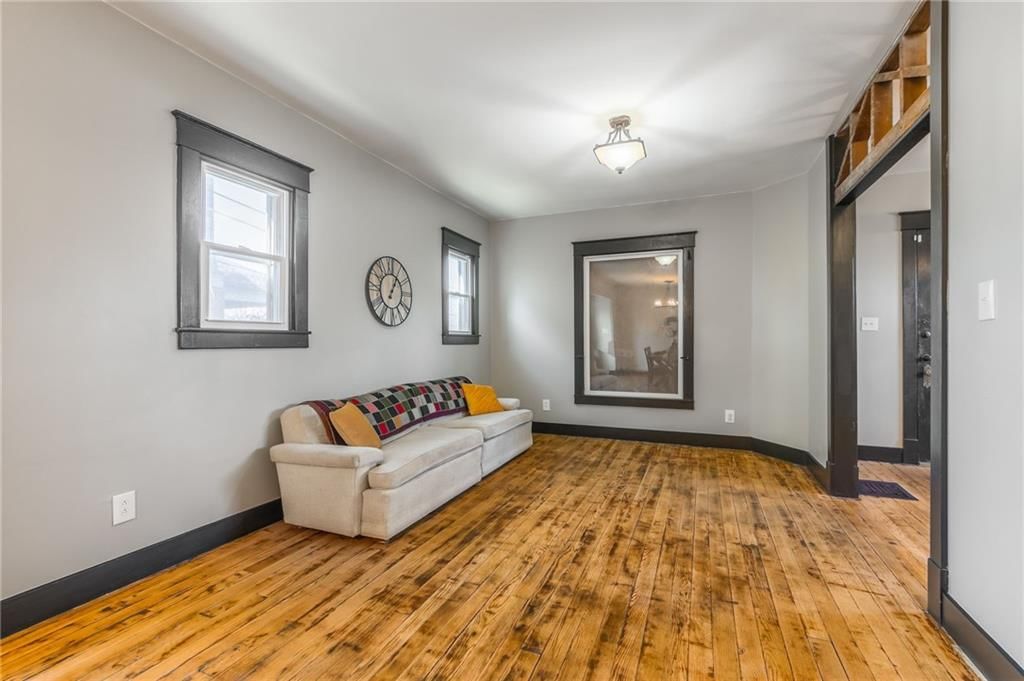 2607 Lexington Avenue — photo 18