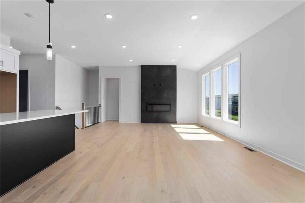 13457 W 177th Street — photo 6