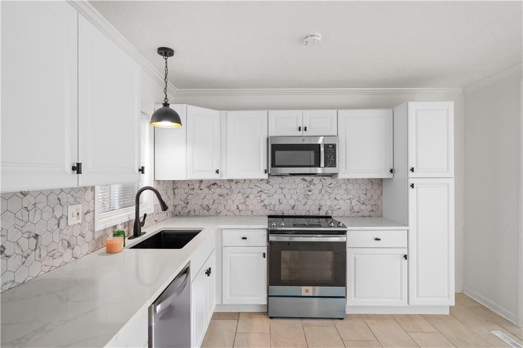 731 N 80TH Terrace — photo 5