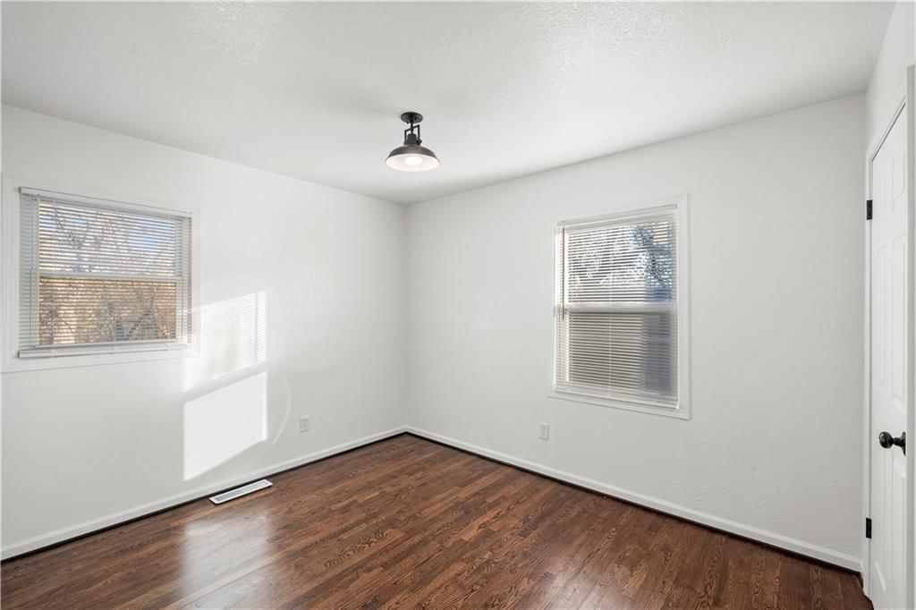731 N 80TH Terrace — photo 8